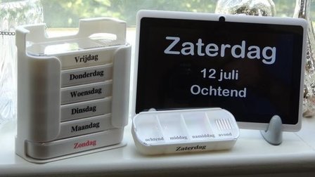 DayClock 7 - Kalenderklok - Contact en zorg op afstand