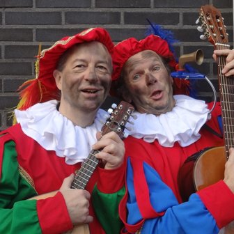 Pepernotenkrakers - Muziekoptreden tijdens de sinterklaas weken