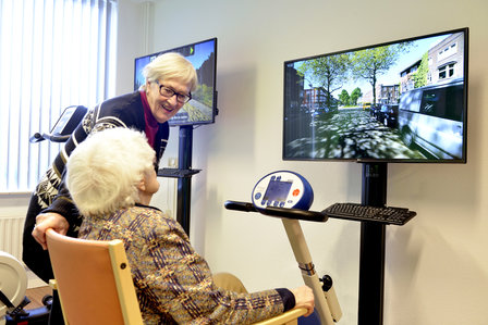 Actief &ndash; SilverFit Mile &ndash; Fietsen of wandelen met persoonlijke routefilms