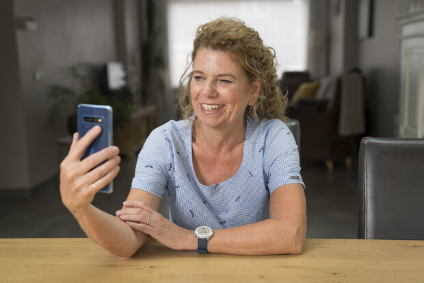 Femly beeldbellen via televisie