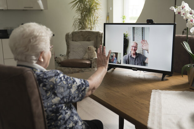 Femly beeldbellen via televisie