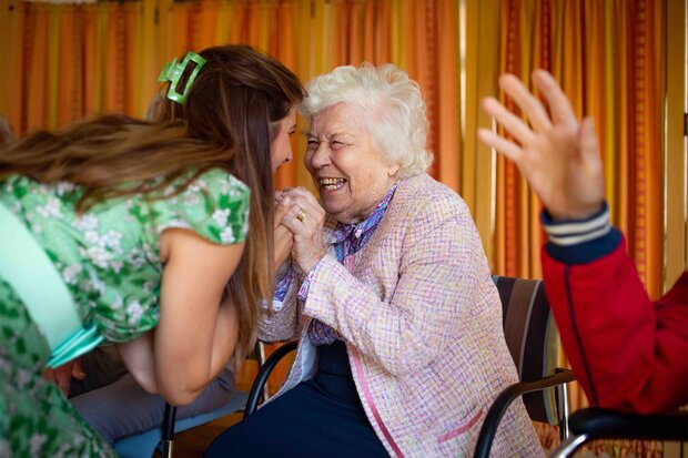 Geluksoptredens in de zorg door Diva Dichtbij