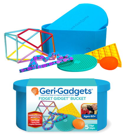 Verpakking van de Geri-Gadgets Fidget Gidget Bucket met sensorische onderdelen — ontworpen voor rust, handmotoriek en on