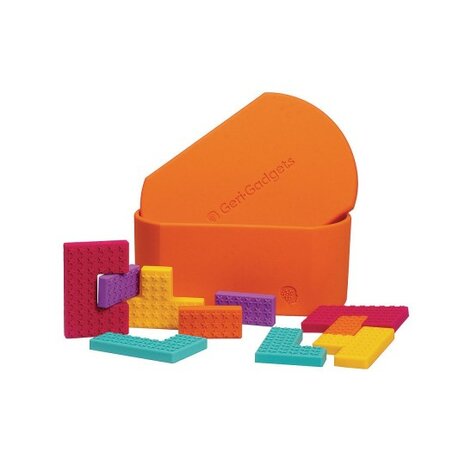 Volledige Geri-Gadgets Shapes Bucket set met tien zachte siliconen vormen in verschillende kleuren en de oranje opbergbak.