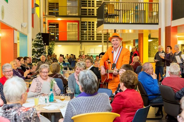 Breng eens 'n zonnetje - Hollandse liedjes van vroeger