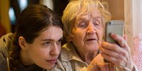 Ontdek de nieuwe keuzehulp voor prettig leven met dementie Ontdek de nieuwe keuzehulp voor prettig leven met dementie