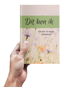 Dit ben ik en dit is mijn verhaal  |  invulboek