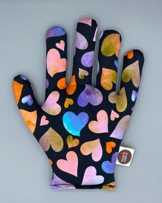 Warm handje | koesterkussentje - Hartjes Multi Color